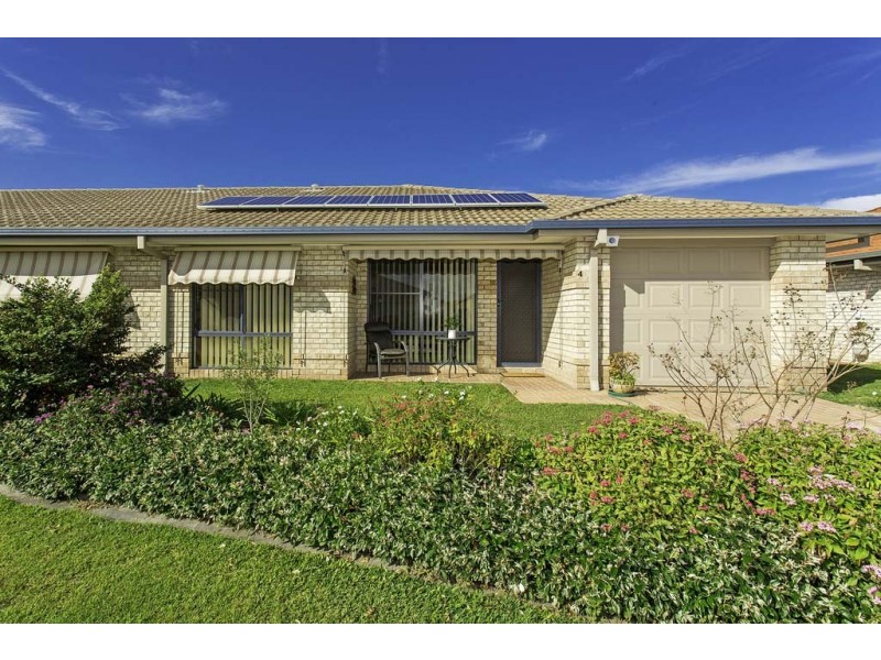 4 / 12 Trigonie Drive, Tweed Heads South NSW 2486