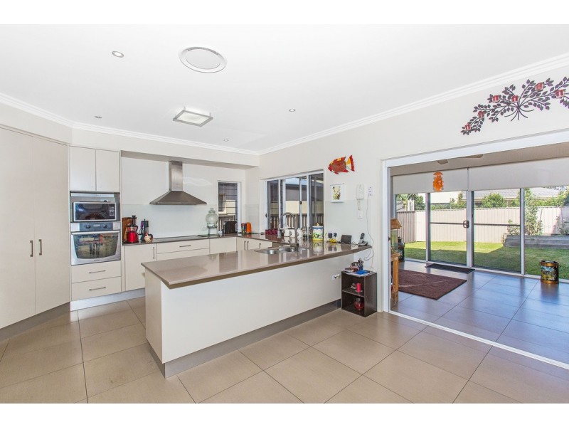 2 Fairmont Court, Banora Point NSW 2486