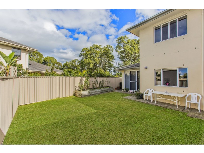 2 Fairmont Court, Banora Point NSW 2486
