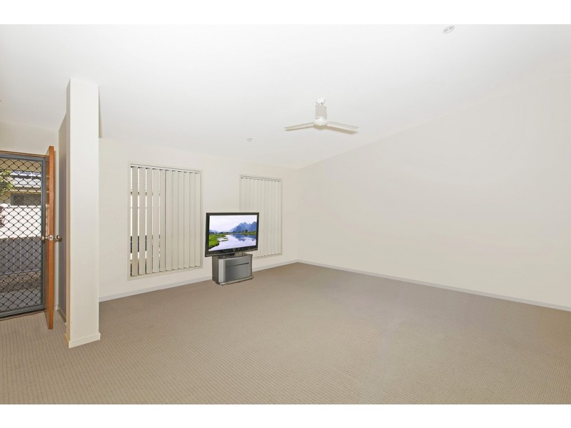 2 / 4 Nambucca Drive, Pottsville NSW 2489