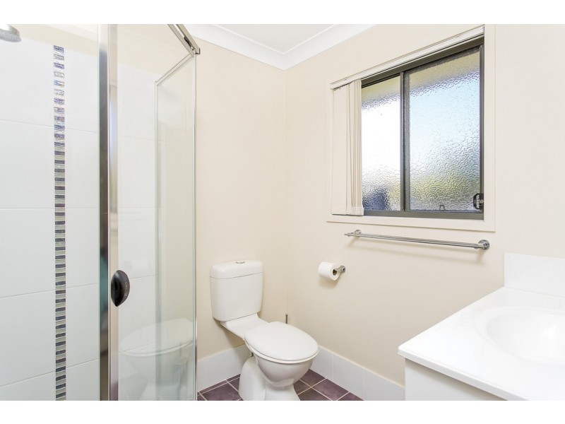 2 / 4 Nambucca Drive, Pottsville NSW 2489