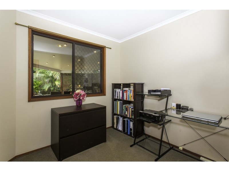 42 Broadwater Esplanade, Bilambil Heights NSW 2486