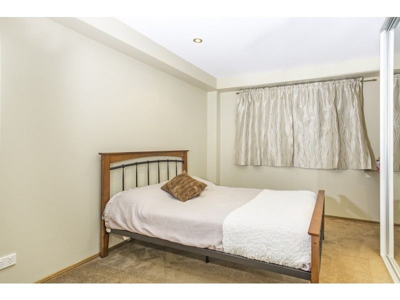 42 Broadwater Esplanade, Bilambil Heights NSW 2486