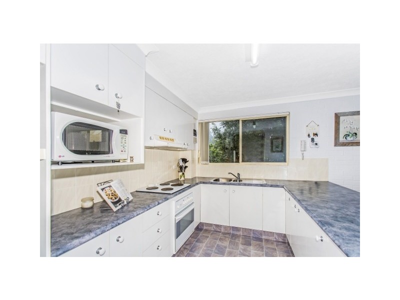 4/72 Stapylton Street, Coolangatta QLD 4225