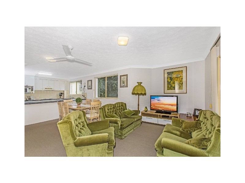 4/72 Stapylton Street, Coolangatta QLD 4225