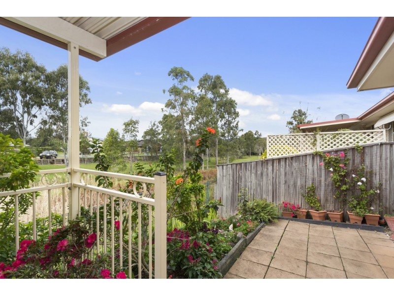 2 / 3 Daintree Close, Banora Point NSW 2486