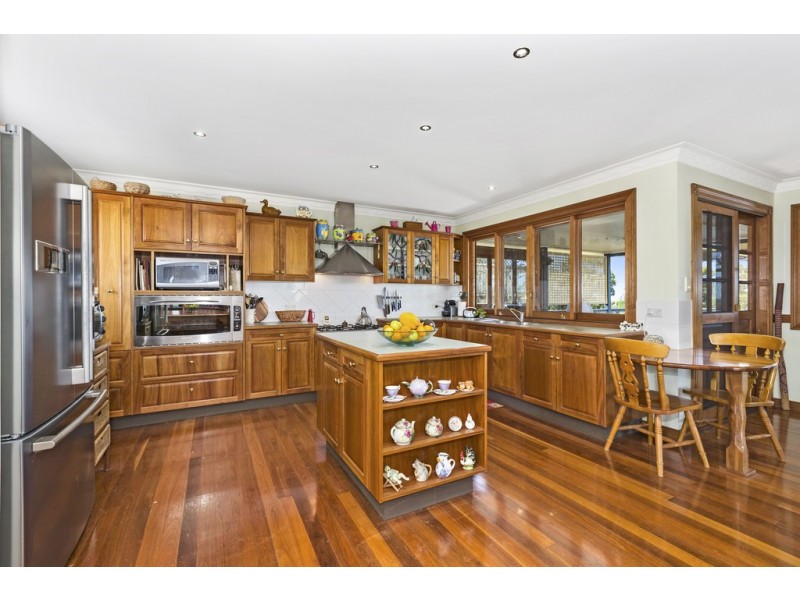 4 Bottlebrush Drive, Pottsville NSW 2489