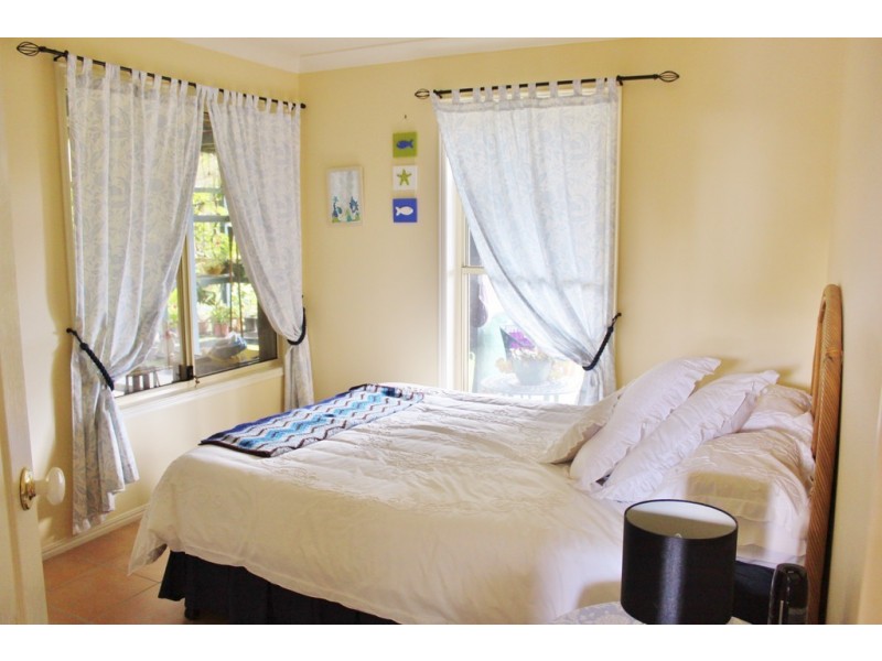 4 Bottlebrush Drive, Pottsville NSW 2489