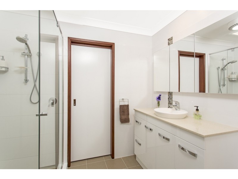 2 / 113 Sunset Boulevard, Tweed Heads West NSW 2485