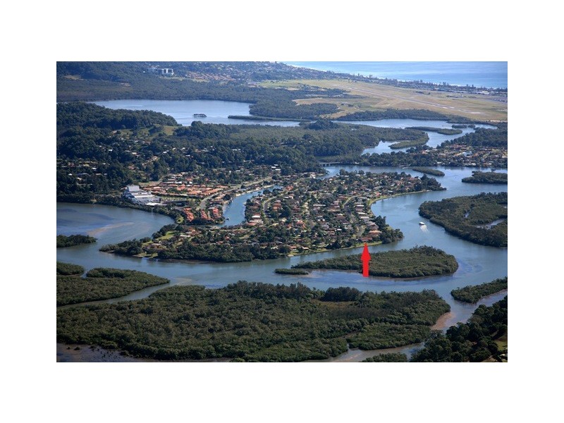 2 / 113 Sunset Boulevard, Tweed Heads West NSW 2485