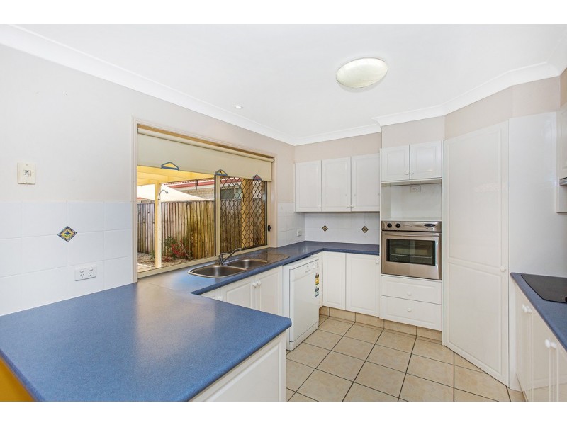 2 / 10 Yarra Cl, Banora Point NSW 2486