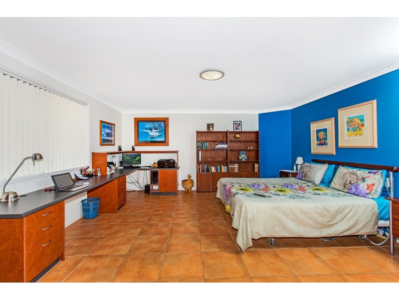 10 Caffrey Cl, Tweed Heads West NSW 2485