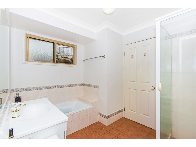 2 / 25 Kildare Drive, Banora Point NSW 2486