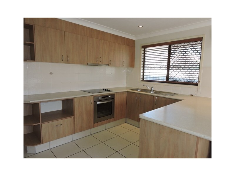 2 / 1 Pelican Place, Tweed Heads West NSW 2485