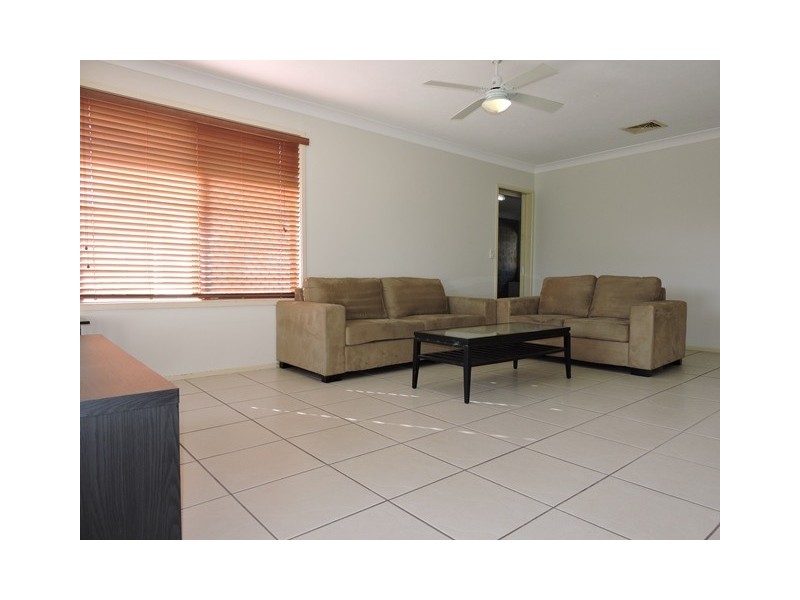 2 / 1 Pelican Place, Tweed Heads West NSW 2485