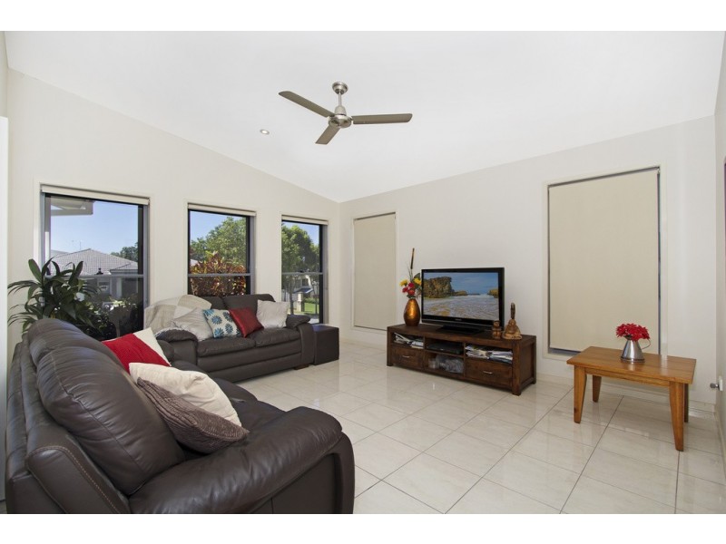 89 Botanical Circuit, Banora Point NSW 2486