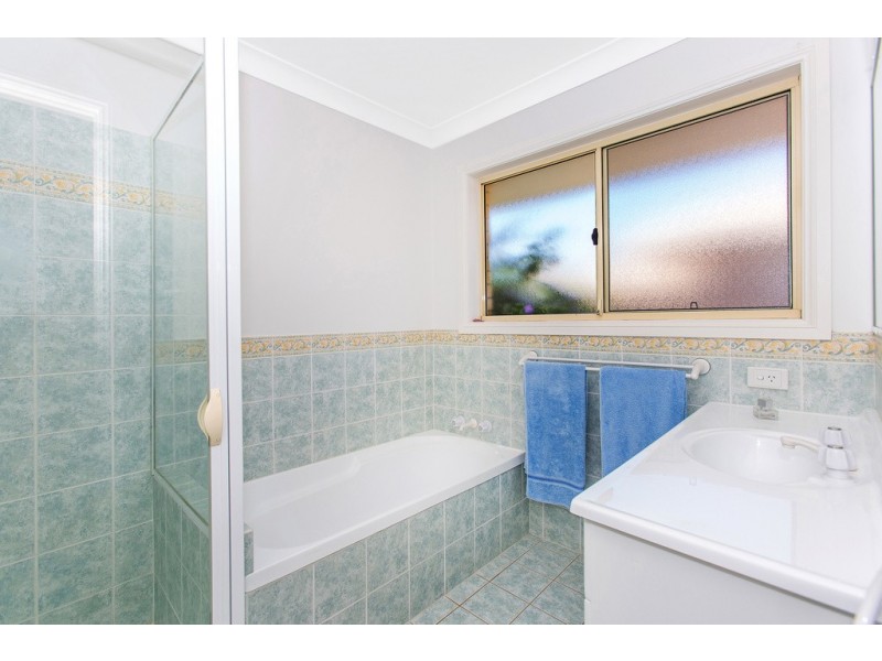 42 Karingal Avenue, Bilambil Heights NSW 2486