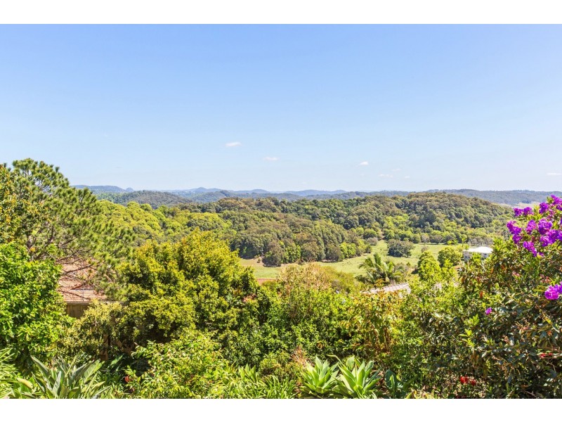 42 Karingal Avenue, Bilambil Heights NSW 2486