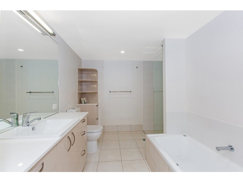 803 / 22 Kirkwood Road, Tweed Heads South NSW 2486