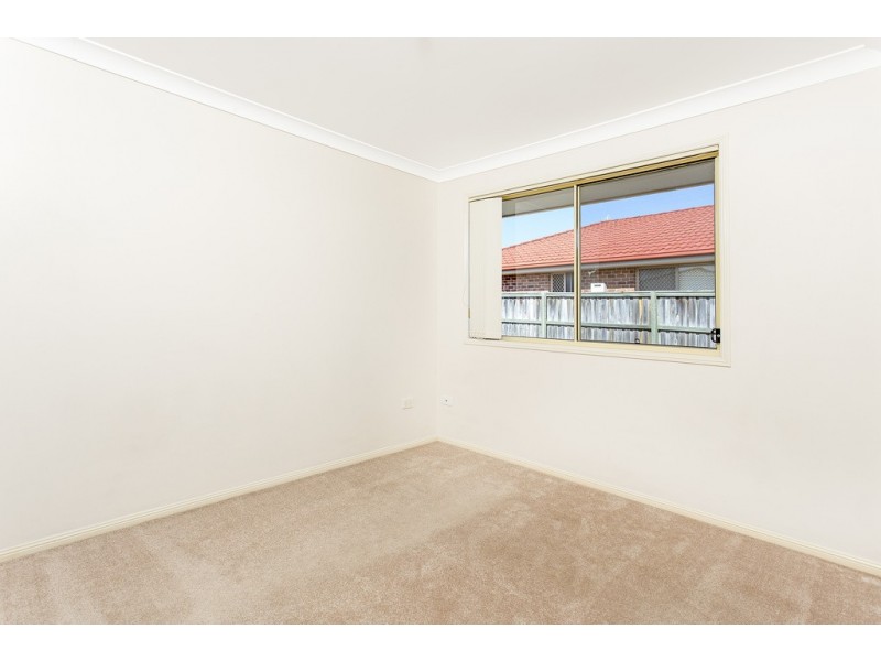 1 / 4 Magnolia Crescent, Banora Point NSW 2486