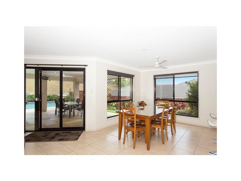 137 Botanical Cct, Banora Point NSW 2486