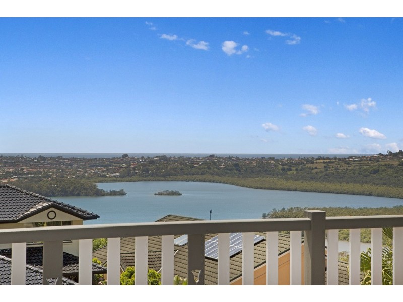 2 Sierra Vista Blvd, Bilambil Heights NSW 2486