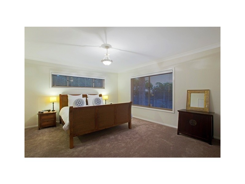 7 Kelburn Close, Banora Point NSW 2486
