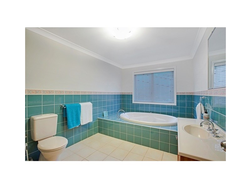 7 Kelburn Close, Banora Point NSW 2486