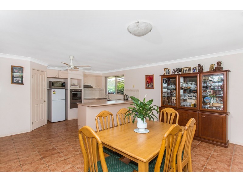 6 Rosslea Court, Banora Point NSW 2486