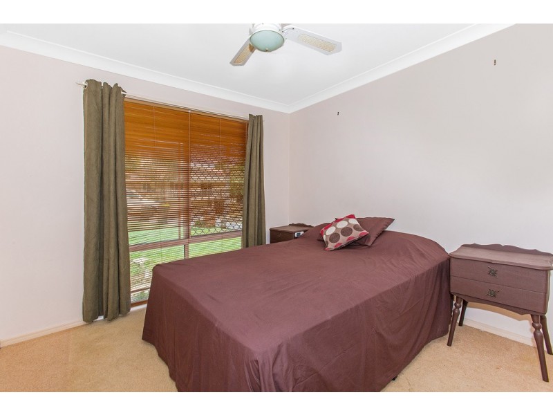 6 Rosslea Court, Banora Point NSW 2486
