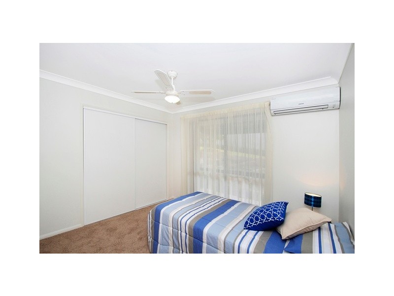 4 Caravel Place, Banora Point NSW 2486