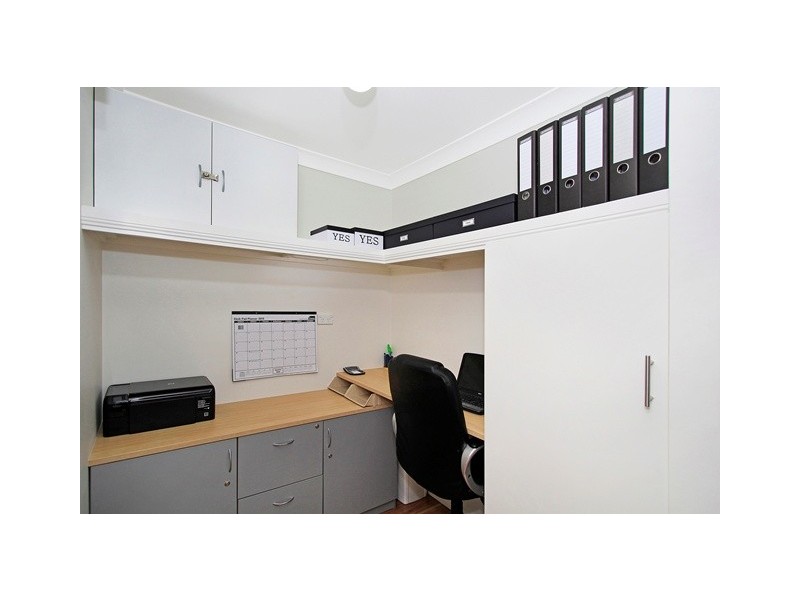 4 Caravel Place, Banora Point NSW 2486