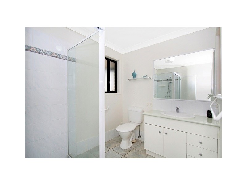 4 Caravel Place, Banora Point NSW 2486