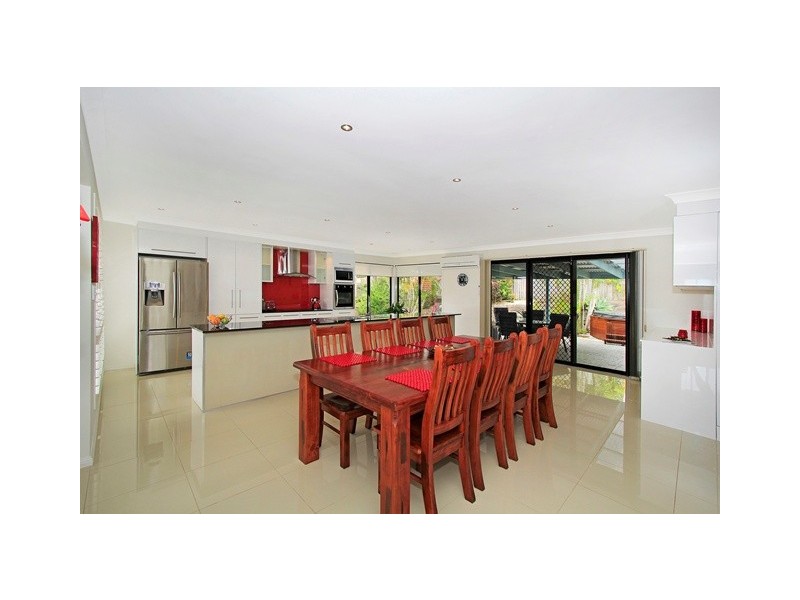 4 Caravel Place, Banora Point NSW 2486 Floorplan