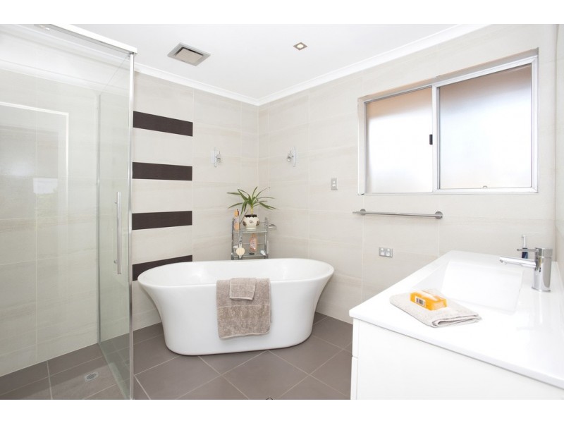 28 Terranora Parade, Bilambil Heights NSW 2486