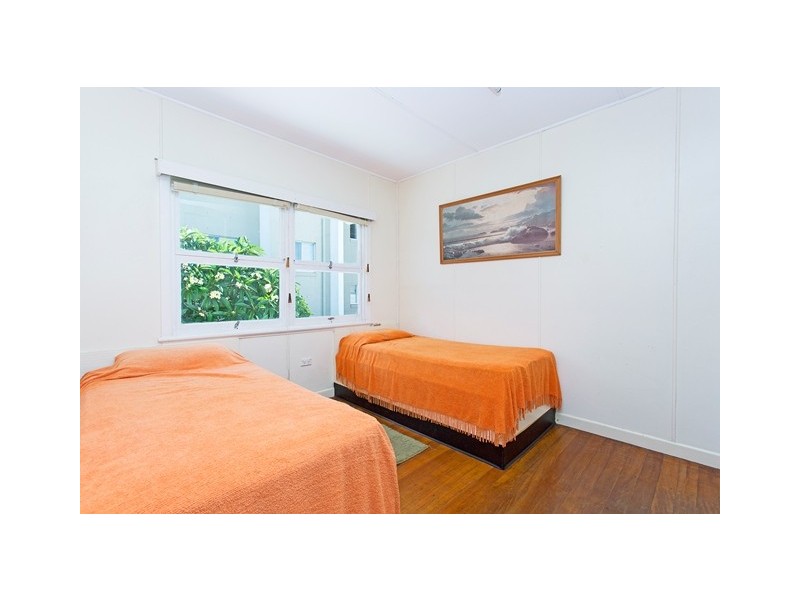 6 / 201 Golden Four Dr, Bilinga QLD 4225