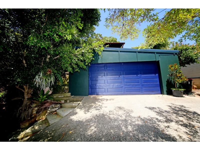 136 Broadwater Esplanade, Bilambil Heights NSW 2486