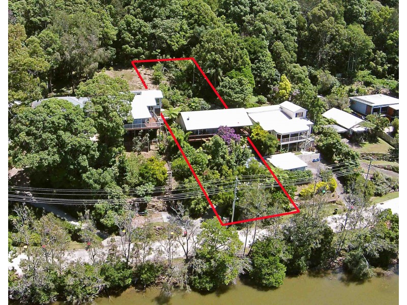 136 Broadwater Esplanade, Bilambil Heights NSW 2486