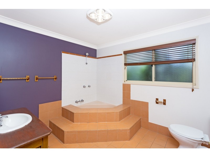 51 Broadwater Esplanade, Bilambil Heights NSW 2486