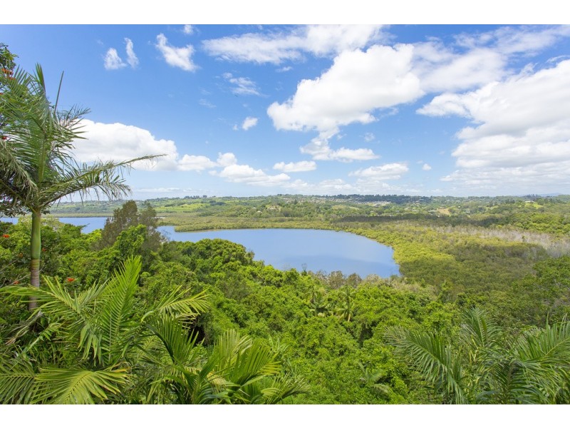 51 Broadwater Esplanade, Bilambil Heights NSW 2486