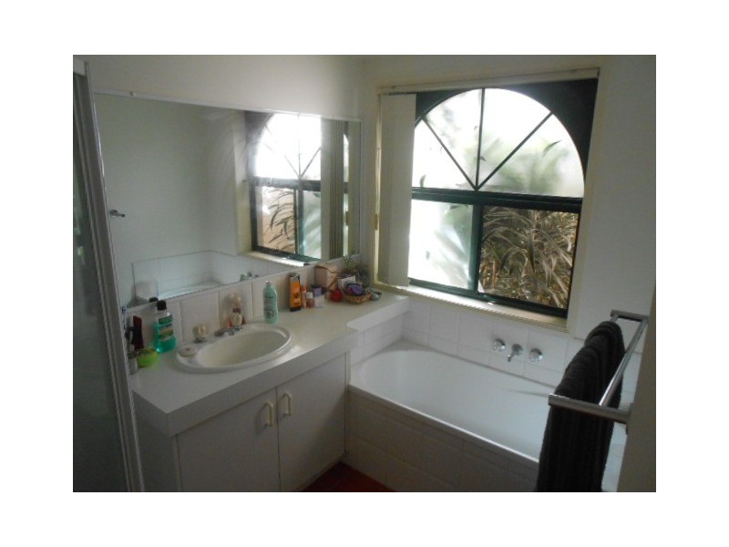 26 Snowgum Drive, Bilambil Heights NSW 2486