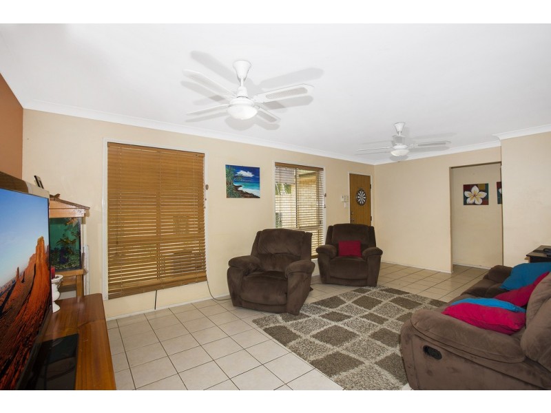 2 Azalea Court, Banora Point NSW 2486