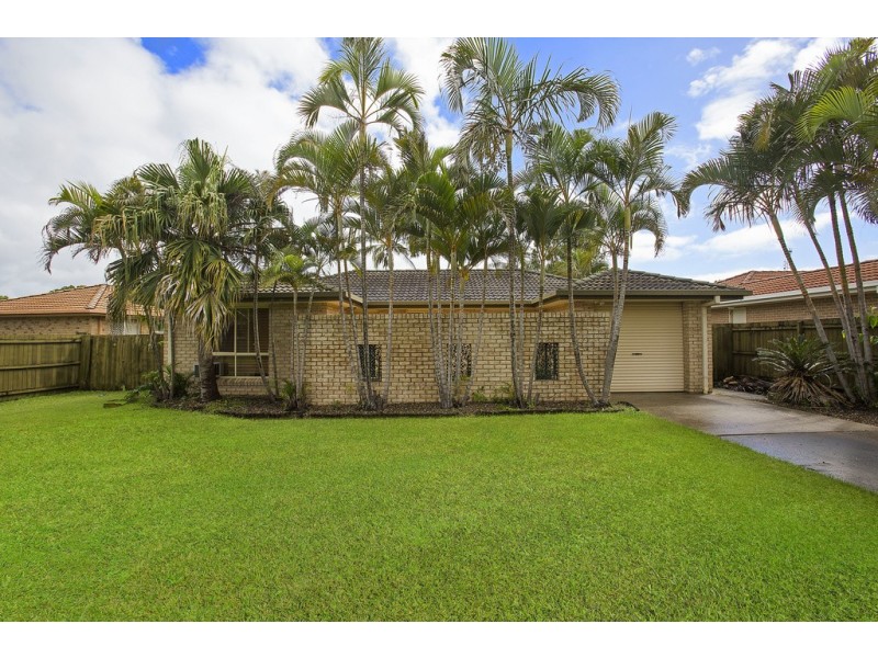 2 Azalea Court, Banora Point NSW 2486