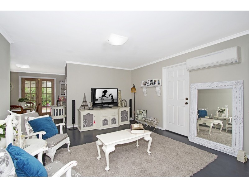 2 / 100 Bienvenue Drive, Currumbin Waters QLD 4223