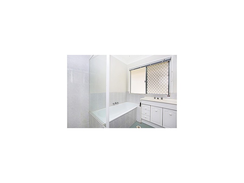 14 Glen Ayr Drive, Banora Point NSW 2486