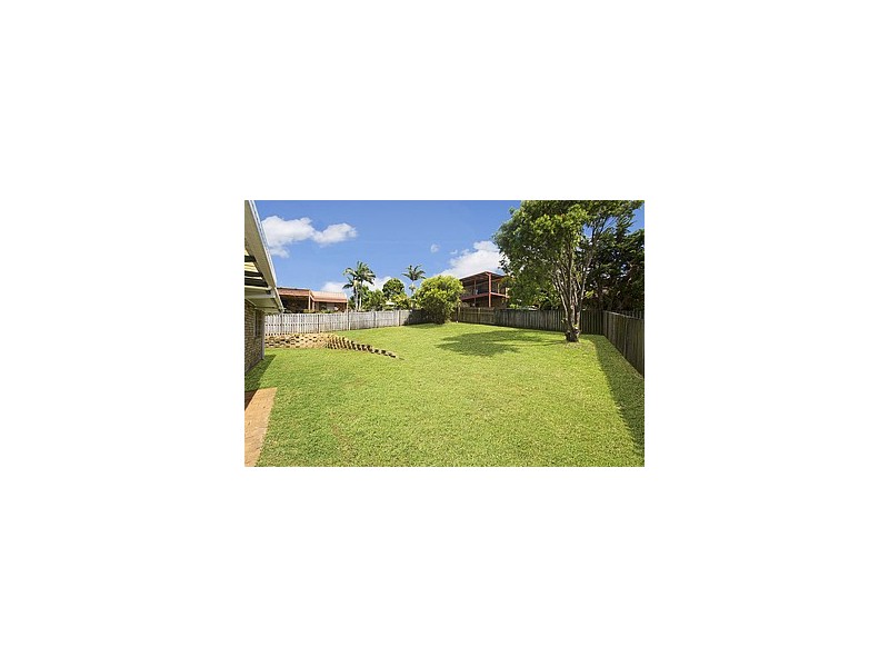 14 Glen Ayr Drive, Banora Point NSW 2486