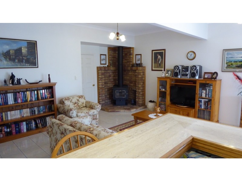 4 Federation Drive, Terranora NSW 2486