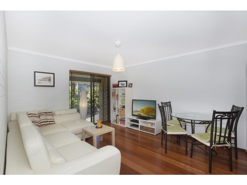 4 / 7 Honeysuckle Street, Tweed Heads West NSW 2485