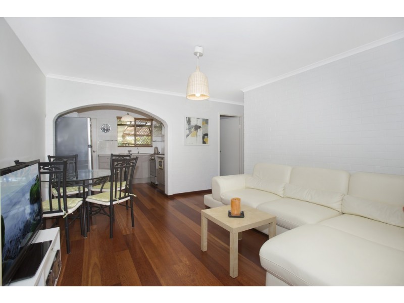 4 / 7 Honeysuckle Street, Tweed Heads West NSW 2485