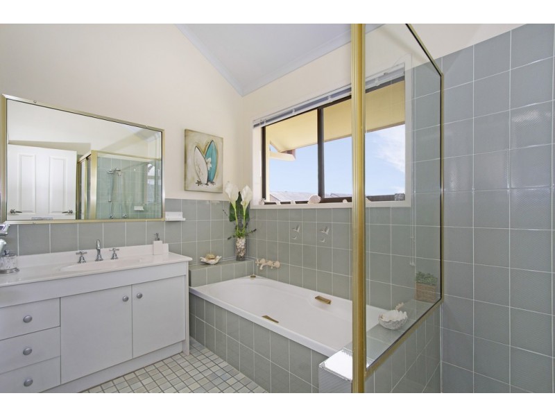 1 / 90 Keith Compton Drive, Tweed Heads NSW 2485